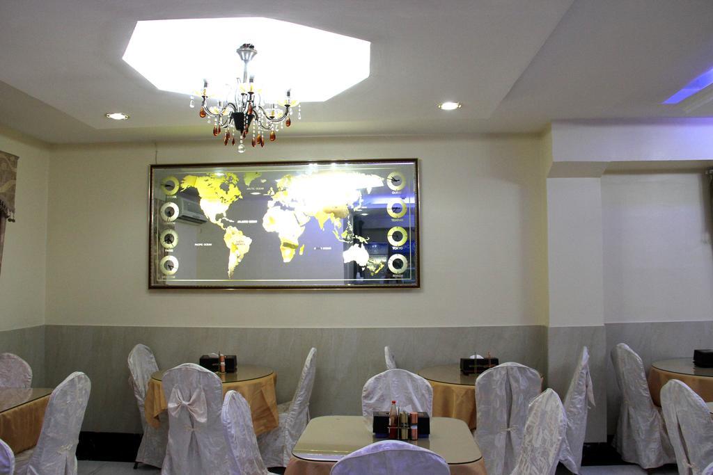 Al Ahrar Hotel Dubai Exterior photo