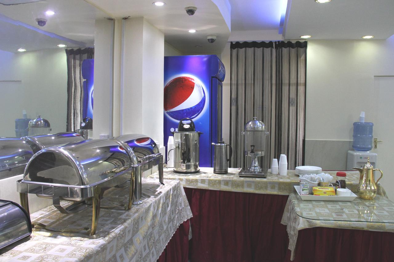Al Ahrar Hotel Dubai Exterior photo